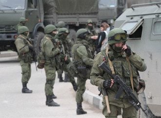"Шла мать с двумя детьми, вальнули ее": солдат РФ похвастался жене, как оккупанты убили украинку
"Шла мать с двумя детьми, вальнули ее": солдат РФ похвастался жене, как оккупанты убили украинку