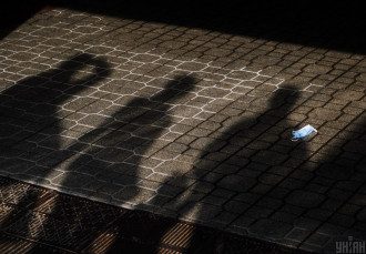 Врач рассказала, поможет ли победить Covid-19 карантин "выходного дня"
Врач рассказала, поможет ли победить Covid-19 карантин "выходного дня"