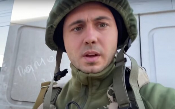 Тарас Тополя пригрозил оккупантам завершить дело Сагайдачного и "стереть" москву с лица земли: "Ох и разбудили чмони силу" Тарас Тополя пригрозил оккупантам завершить дело Сагайдачного и "стереть" москву с лица земли: "Ох и разбудили чмони силу"
