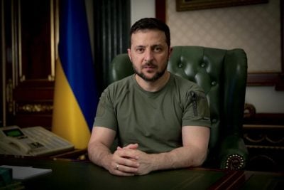 "Нужно бить в ответ": Зеленский отреагировал на шантаж РФ
"Нужно бить в ответ": Зеленский отреагировал на шантаж РФ