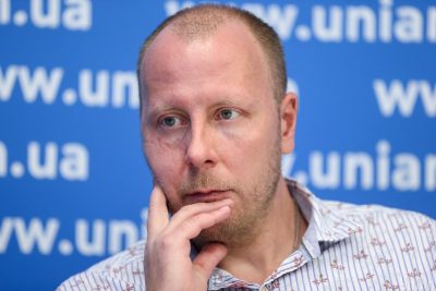"Это был бы желаемый для Украины вариант": журналист оценил шансы гражданской войны в РФ
"Это был бы желаемый для Украины вариант": журналист оценил шансы гражданской войны в РФ