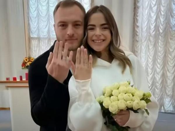 Соня Морозюк до отношений с Гринкевичем была замужем: получила Porsche и развелась Соня Морозюк до отношений с Гринкевичем была замужем: получила Porsche и развелась