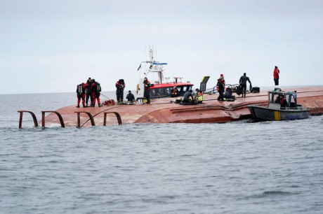 В Балтийском море из-за столкновения двух судов погиб один человек, еще один пропал без вести В Балтийском море из-за столкновения двух судов погиб один человек, еще один пропал без вести
