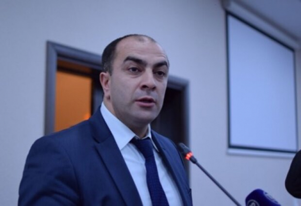 СМИ: Ровшан Тагиев и Мохсум Асланов могут быть замешаны в схемах по легализации «черного кеша» СМИ: Ровшан Тагиев и Мохсум Асланов могут быть замешаны в схемах по легализации «черного кеша»