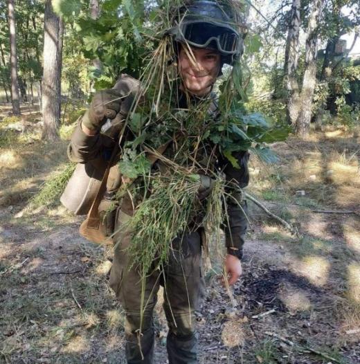 В боях за Белогоровку агрессоры убили юного бойца-футболиста и его лучшего друга
