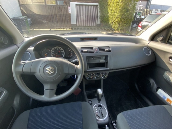 Новый Suzuki Swift за 7000 евро привлёк внимание автоэкспертов
Новый Suzuki Swift за 7000 евро привлёк внимание автоэкспертов