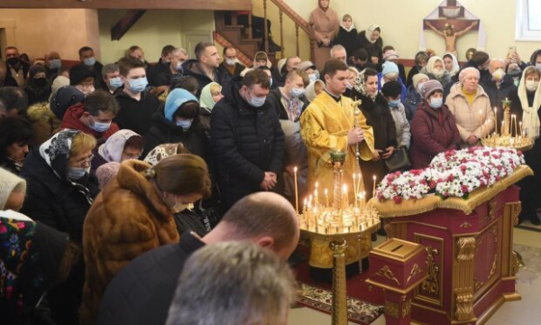 Молитвы к Богу и Пресвятой Богородице на 1 января: как правильно начать год православным Молитвы к Богу и Пресвятой Богородице на 1 января: как правильно начать год православным