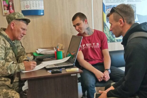 Увольнение, отсрочка и обновление данных: ответы на важнейшие вопросы относительно службы Увольнение, отсрочка и обновление данных: ответы на важнейшие вопросы относительно службы