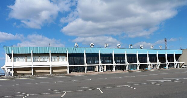 Директор "Николаевского" аэропорта получил 670 тысяч зарплаты в 2023 году, хотя тот полностью разрушен Директор "Николаевского" аэропорта получил 670 тысяч зарплаты в 2023 году, хотя тот полностью разрушен