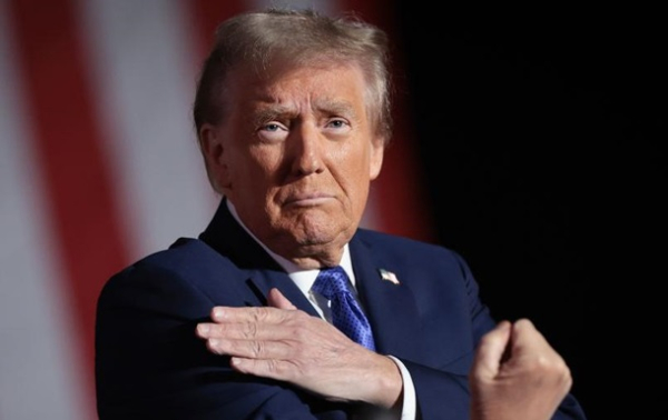 Финансисты прогнозируют обвал курса евро в случае победы Трампа Финансисты прогнозируют обвал курса евро в случае победы Трампа