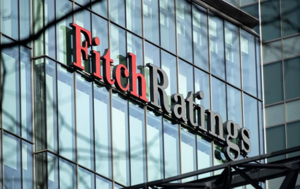 Fitch снизило кредитный рейтинг Украины Fitch снизило кредитный рейтинг Украины