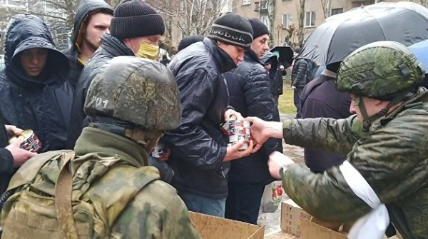 Гуманитарные коридоры, саботаж чиновников, порт в Мариуполе, удар по «Айдару». Хроника событий на Украине на 17:00 4 марта Гуманитарные коридоры, саботаж чиновников, порт в Мариуполе, удар по «Айдару». Хроника событий на Украине на 17:00 4 марта