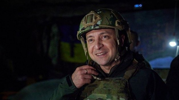 «Я тебе сказал — оружие убери». Как Зеленский взял под контроль украинскую армию «Я тебе сказал — оружие убери». Как Зеленский взял под контроль украинскую армию