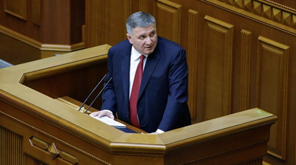 Якубин связал отставку Авакова с президентскими выборами Якубин связал отставку Авакова с президентскими выборами