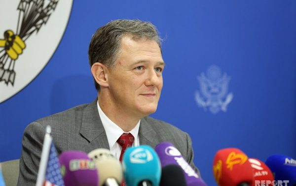 К нам едет Кент. Кто будет рулить посольством СШАСюжет К нам едет Кент. Кто будет рулить посольством СШАСюжет