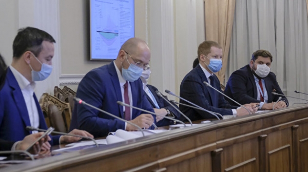 Кабмин показал антикризисный план, Порошенко стал миллиардером. Главное в экономике Украины 23-29 мая