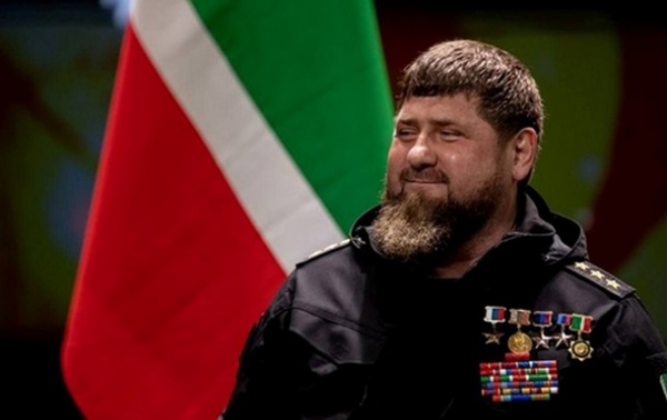 Кадыров показал свою встречу с избитым россиянином Кадыров показал свою встречу с избитым россиянином