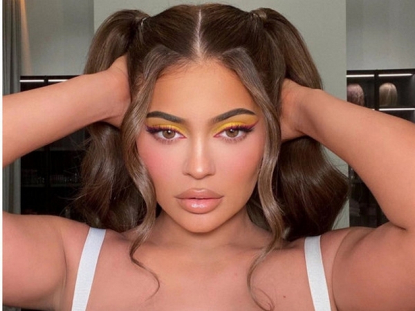 Кайли Дженнер не узнали на ее первых снимках в Instagram Кайли Дженнер не узнали на ее первых снимках в Instagram