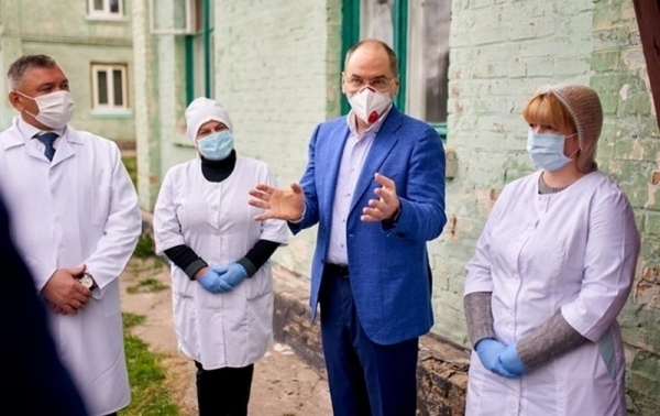 Коронавирус в Украине: заболели уже 5000 медиков