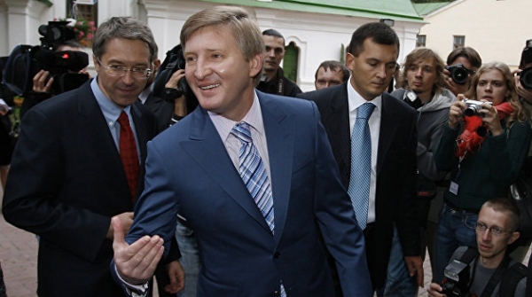Крах уголовного расследования схемы «Роттердам+»: Порошенко и Ахметов в выигрыше, украинцы – в минусе Крах уголовного расследования схемы «Роттердам+»: Порошенко и Ахметов в выигрыше, украинцы – в минусе
