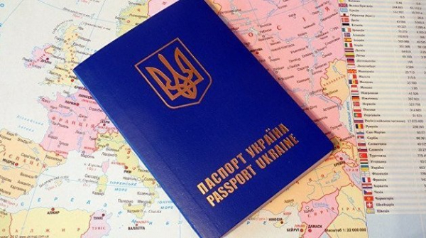 Легализация колониального управления. Зачем Зеленскому закон о множественном гражданстве Легализация колониального управления. Зачем Зеленскому закон о множественном гражданстве