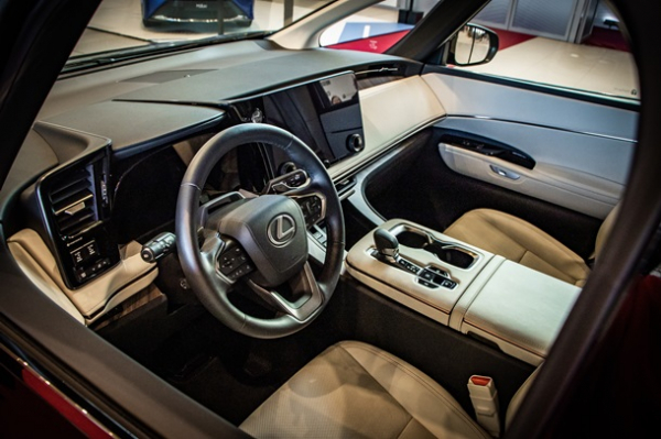 Lexus, каким вы его еще не видели: подробности с Kenshiki Forum 2023Спецпроект Lexus, каким вы его еще не видели: подробности с Kenshiki Forum 2023Спецпроект