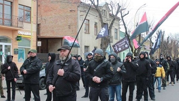 "Мадьяр на ножи!" Хроника противостояния украинских националистов венграм Закарпатья "Мадьяр на ножи!" Хроника противостояния украинских националистов венграм Закарпатья