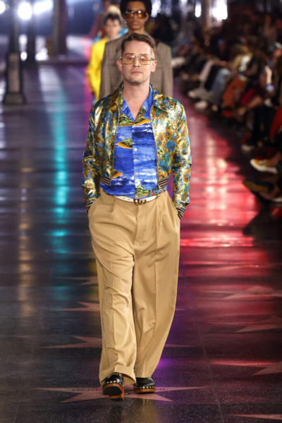 Маколей Калкин и Джаред Лето вышли на подиум на показе Gucci Маколей Калкин и Джаред Лето вышли на подиум на показе Gucci