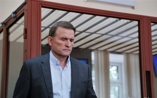 Медведчуку продлили домашний арест Медведчуку продлили домашний арест