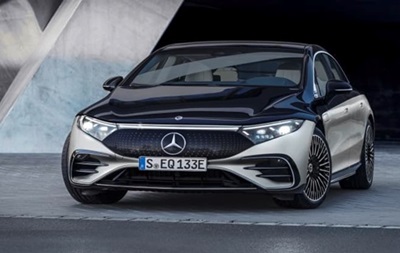Mercedes представил флагманский электромобиль Mercedes представил флагманский электромобиль