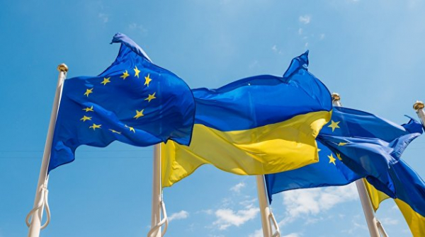 Министры финансов стран ЕС обсуждают усиление санкций против РФ Министры финансов стран ЕС обсуждают усиление санкций против РФ