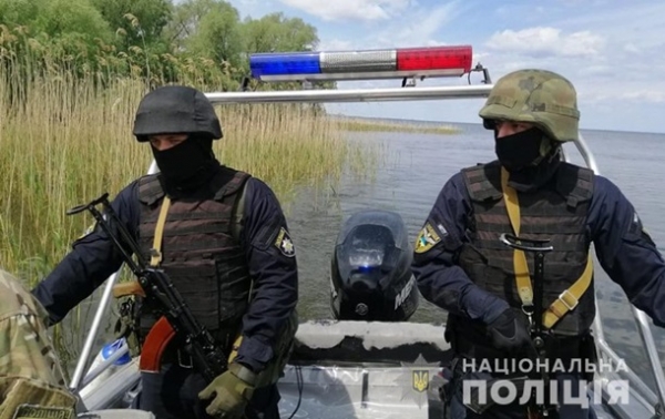 На Черкасчине прошла спецоперация по задержанию группы браконьеров На Черкасчине прошла спецоперация по задержанию группы браконьеров