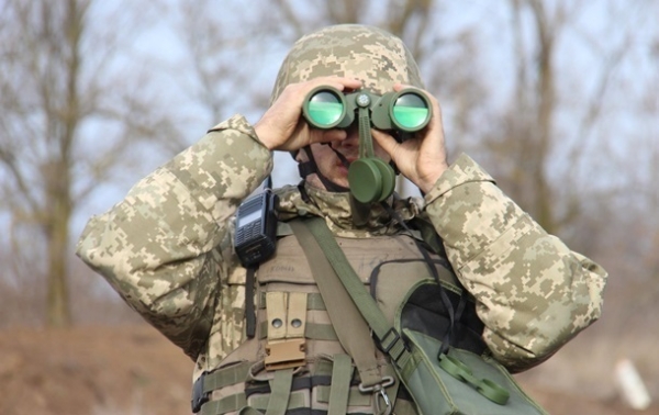 На Донбассе увеличилось число обстрелов На Донбассе увеличилось число обстрелов