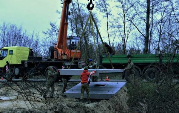 На Киевщине строят оборонные рубежи