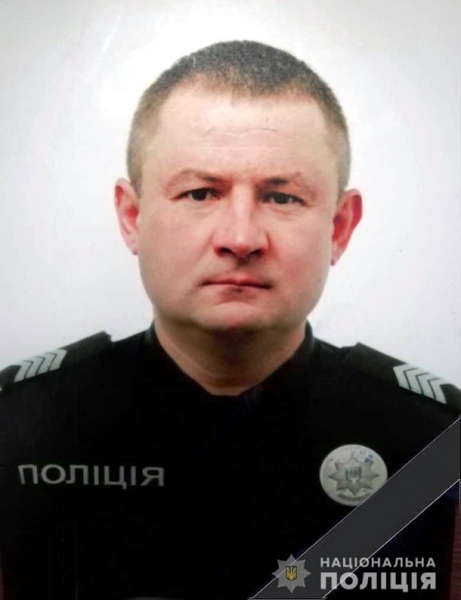 На Киевщине в смертельное ДТП попал патрульный из Броваров На Киевщине в смертельное ДТП попал патрульный из Броваров