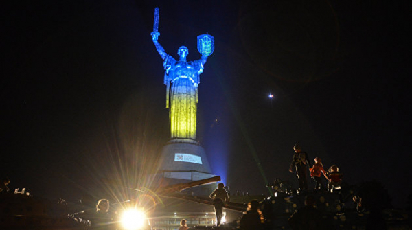 На Украине сообщили о рекордном оттоке населения На Украине сообщили о рекордном оттоке населения
