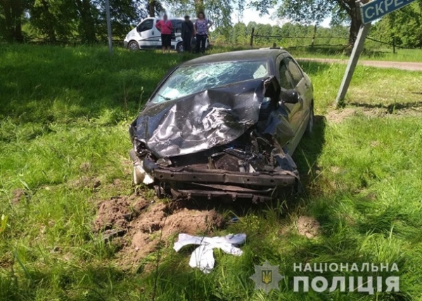 На Житомирщине Mitsubishi столкнулся с Daewoo Lanos: четверо погибших На Житомирщине Mitsubishi столкнулся с Daewoo Lanos: четверо погибших
