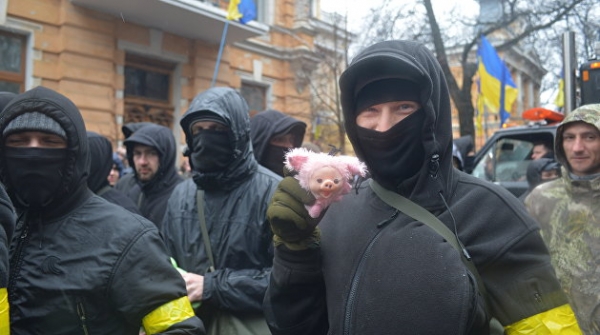 «Нацкорпус» собирает акцию протеста возле суда, где будет рассматриваться иск Сивохо «Нацкорпус» собирает акцию протеста возле суда, где будет рассматриваться иск Сивохо