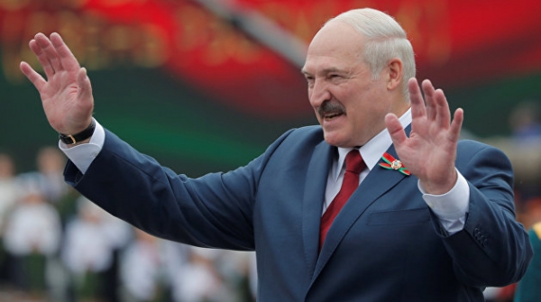 «Не оправдываю сейчас Россию, не упрекаю Украину». Какие сигналы посылал Лукашенко перед выборами «Не оправдываю сейчас Россию, не упрекаю Украину». Какие сигналы посылал Лукашенко перед выборами