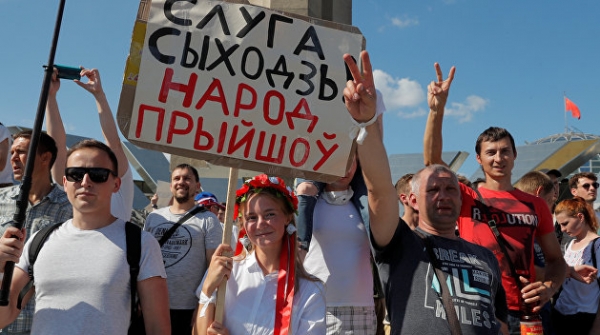 Нелегко быть президентом. Главные политические события лета на Украине и в Белоруссии Нелегко быть президентом. Главные политические события лета на Украине и в Белоруссии