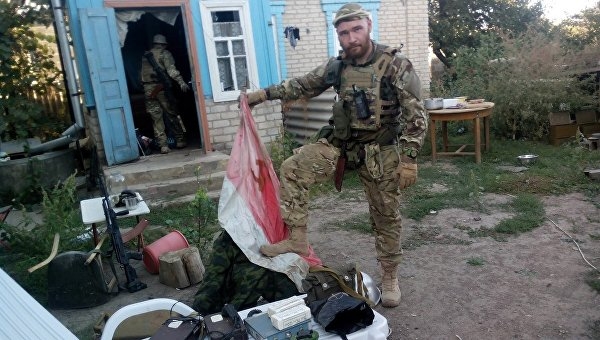 Оборотни. Как неонацисты Украины получили боевой опыт и навыки в системе МВД Оборотни. Как неонацисты Украины получили боевой опыт и навыки в системе МВД