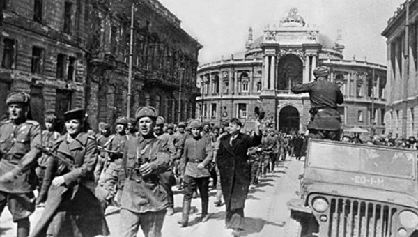 Одесса от Ришелье до Геннадия Труханова. Как развивалась и во что превратилась «жемчужина у моря» Одесса от Ришелье до Геннадия Труханова. Как развивалась и во что превратилась «жемчужина у моря»