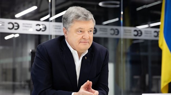 Партия Порошенко почти догнала в рейтинге «Слугу народа» Партия Порошенко почти догнала в рейтинге «Слугу народа»