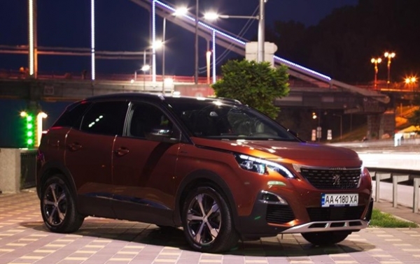 Peugeot 3008: кроссовер, который не перестает удивлятьТест-драйв Peugeot 3008: кроссовер, который не перестает удивлятьТест-драйв