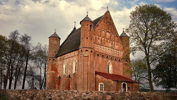 Пять древних храмов Белоруссии: архитектура и история Пять древних храмов Белоруссии: архитектура и история