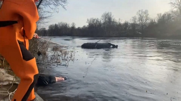 Под Полтавой перевернулась лодка с тремя людьми: они погибли Под Полтавой перевернулась лодка с тремя людьми: они погибли