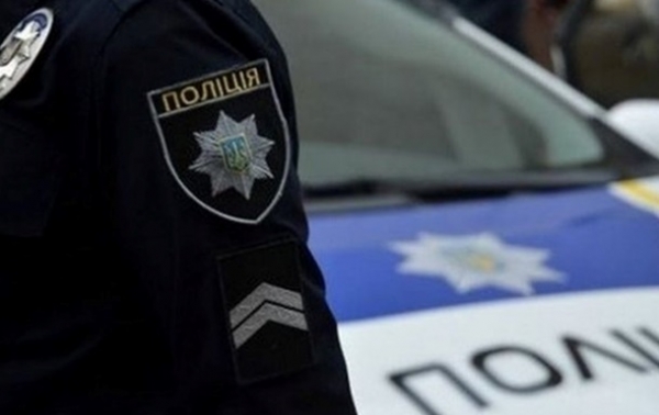 Под Винницей водитель покусал полицейского Под Винницей водитель покусал полицейского