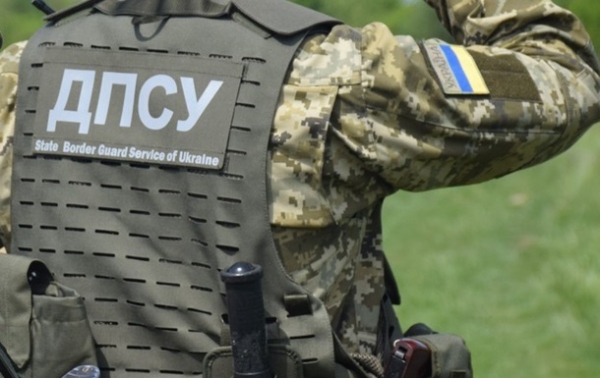 Пограничники изъяли 800 единиц оружия за год Пограничники изъяли 800 единиц оружия за год