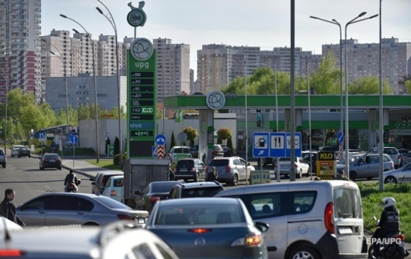 Появились цены на АЗС после отмены регулирования Появились цены на АЗС после отмены регулирования