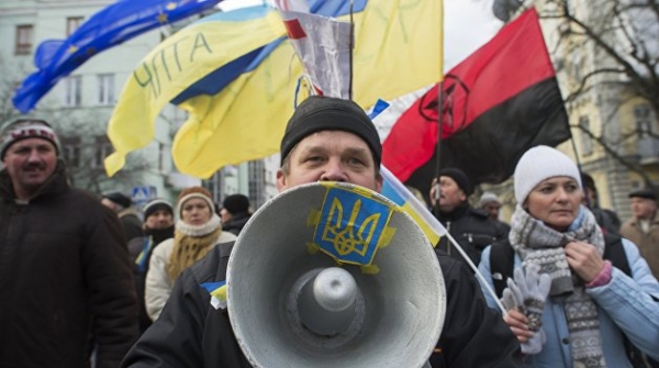 Политолог Марков объяснил, почему распад Украины абсолютно неизбежен Политолог Марков объяснил, почему распад Украины абсолютно неизбежен